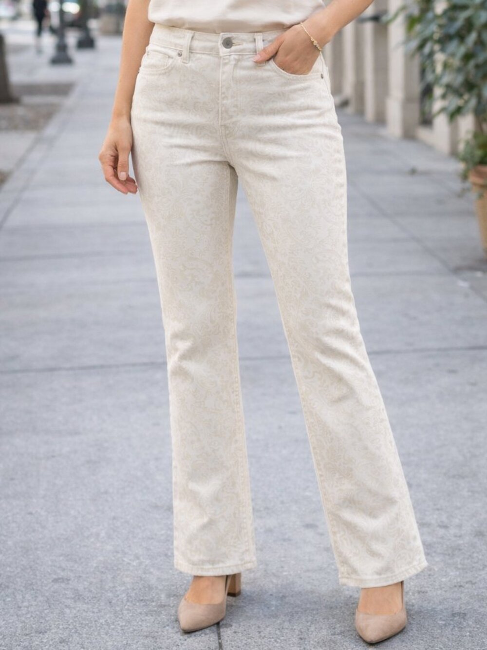 Tristan Straight Leg Jean